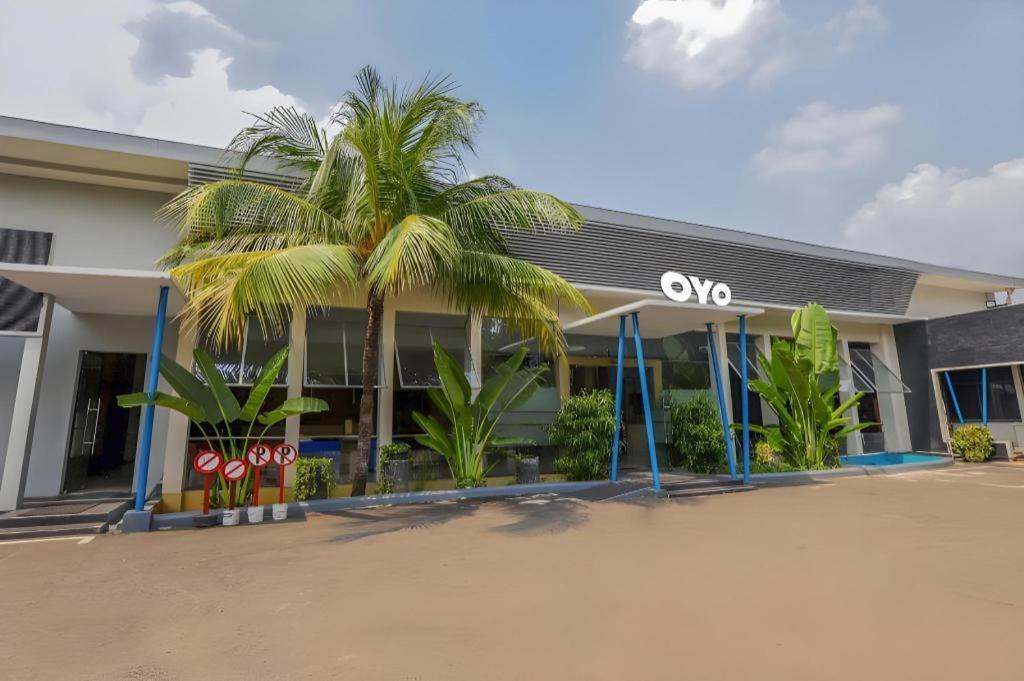 Hotel Senen Indah Syariah Jakarta Exterior foto