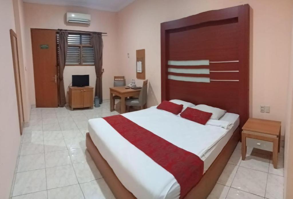 Hotel Senen Indah Syariah Jakarta Exterior foto