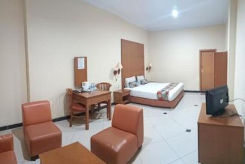Hotel Senen Indah Syariah Jakarta Exterior foto