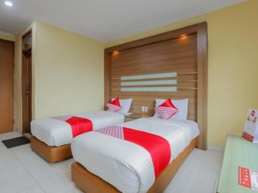 Hotel Senen Indah Syariah Jakarta Exterior foto